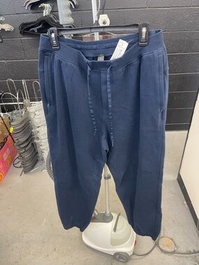 lululemon athletica Men's Navy Drawstring Joggers